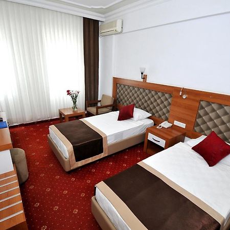 Ramira Beach Hotel เอาซัลลาร์ ภายนอก รูปภาพ