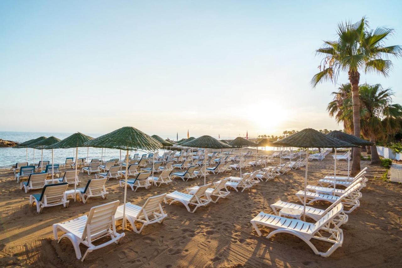 Ramira Beach Hotel เอาซัลลาร์ ภายนอก รูปภาพ