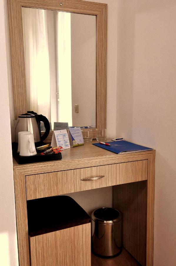 Ramira Beach Hotel เอาซัลลาร์ ภายนอก รูปภาพ
