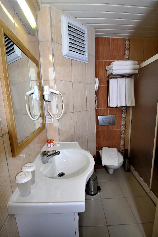 Ramira Beach Hotel เอาซัลลาร์ ภายนอก รูปภาพ